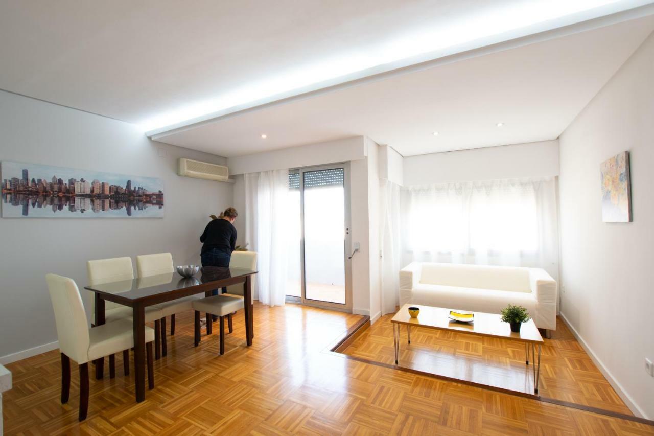 Light And Bright Apartment In Central 발렌시아 외부 사진